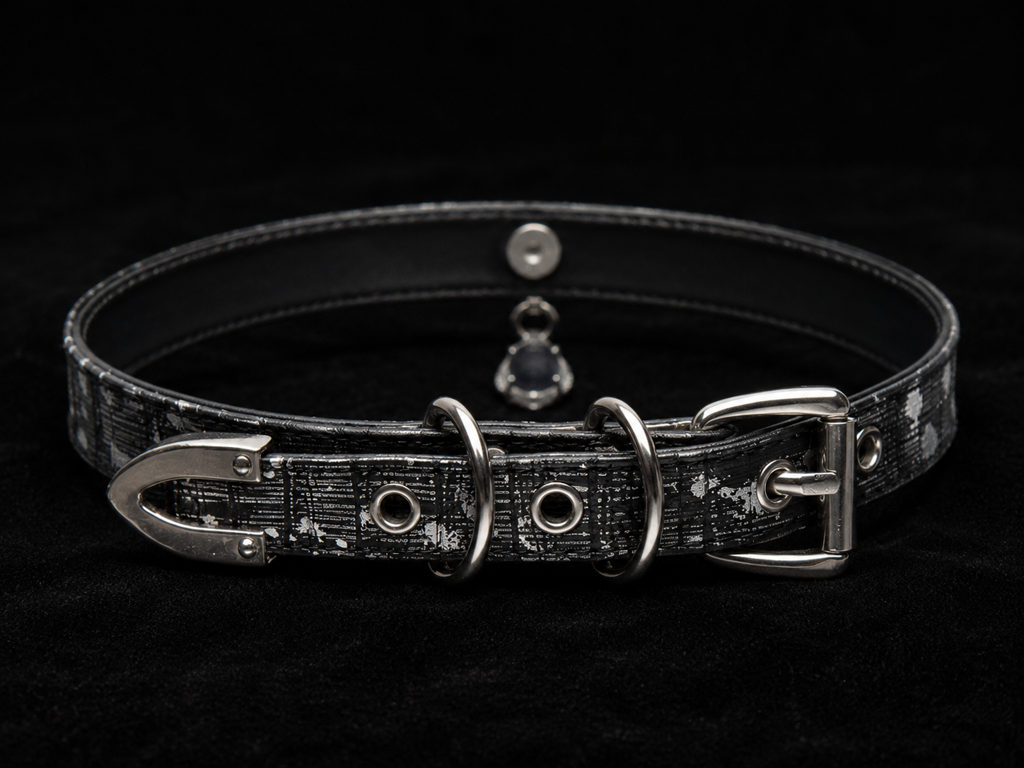 Void Stone Choker — Distressed Leather with Black Moonstone Crown Pendant